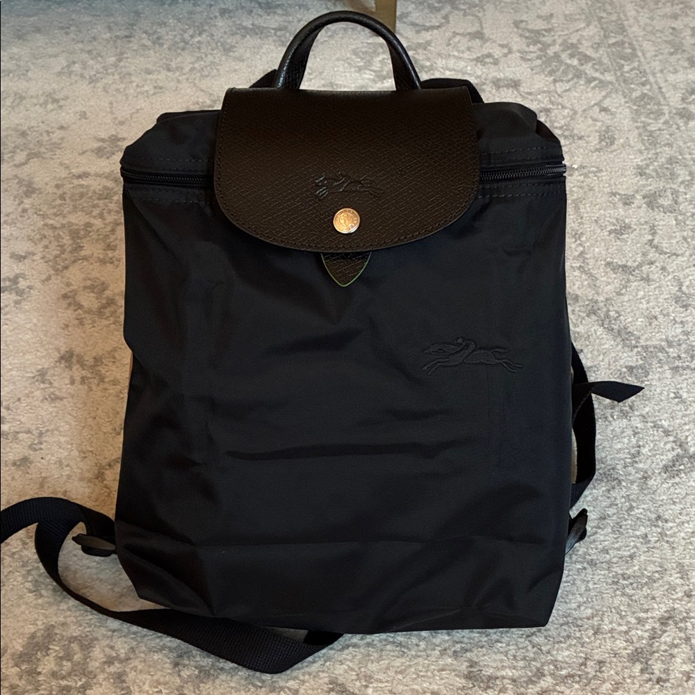 New! Longchamp Le Pliage Backpack. Black size small original.